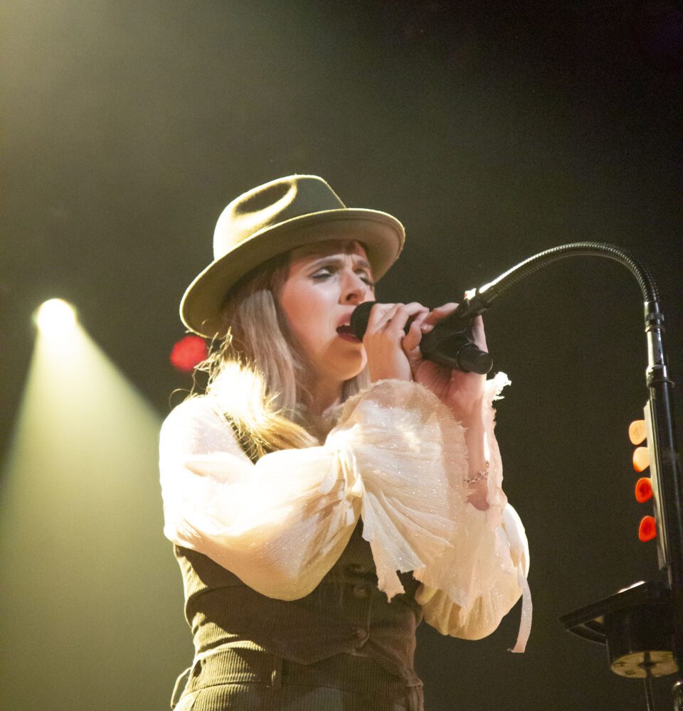 ZZ Ward Brings the Blues Back to Portland – Indie/Alt